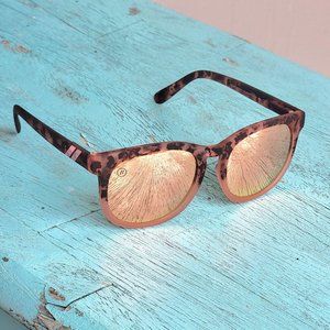 BLENDERS Eyewear Sunglasses Heart Rush, Tortoise Gold Revo, NIB polarized